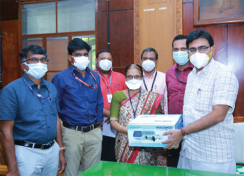 highlighting customer testimonials and feedback